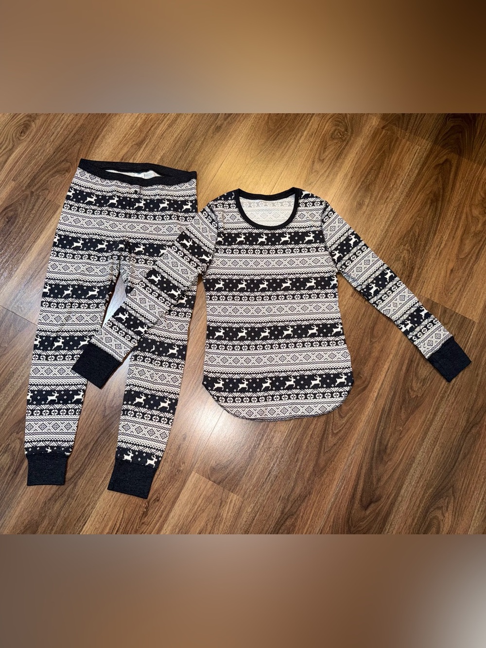 Old Navy Fair Isle Thermal Pajama Set Reindeer Gray White Top L Bottoms M